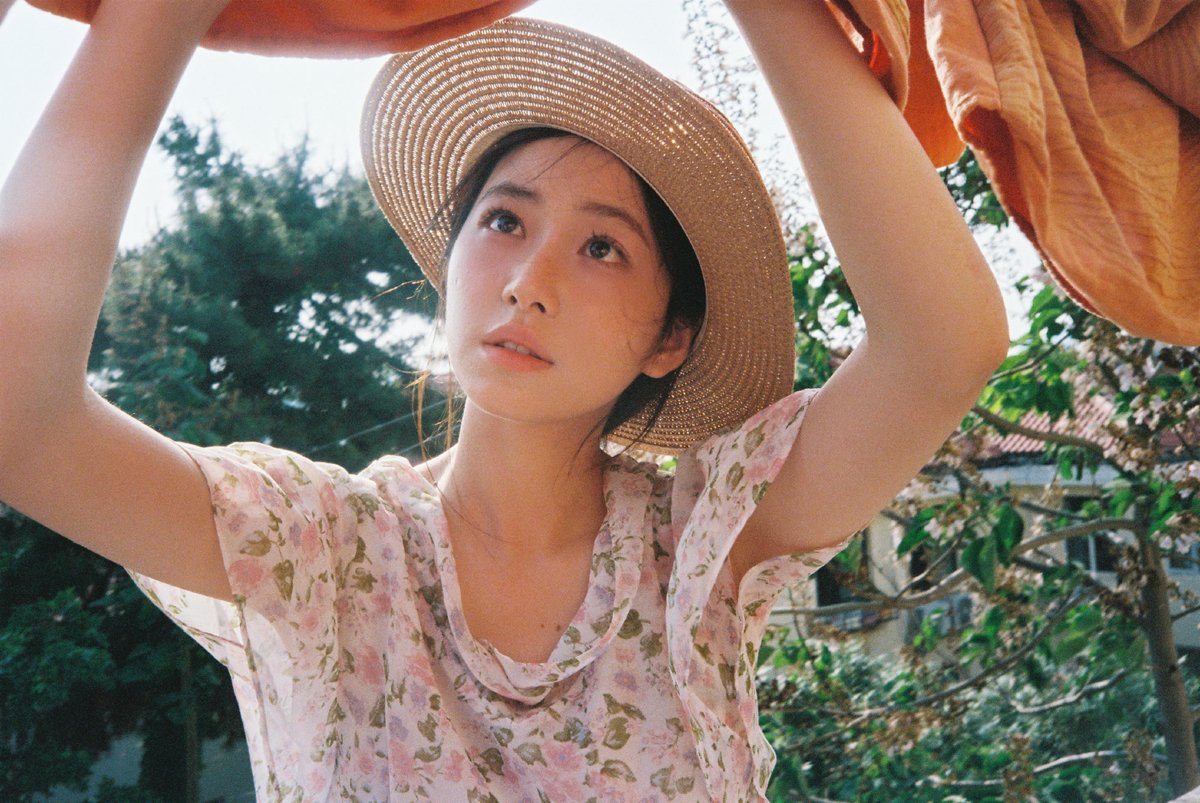 C3abr's tweet photo. 夏天还没有结束…… https://t.co/7xJy4Lxcip