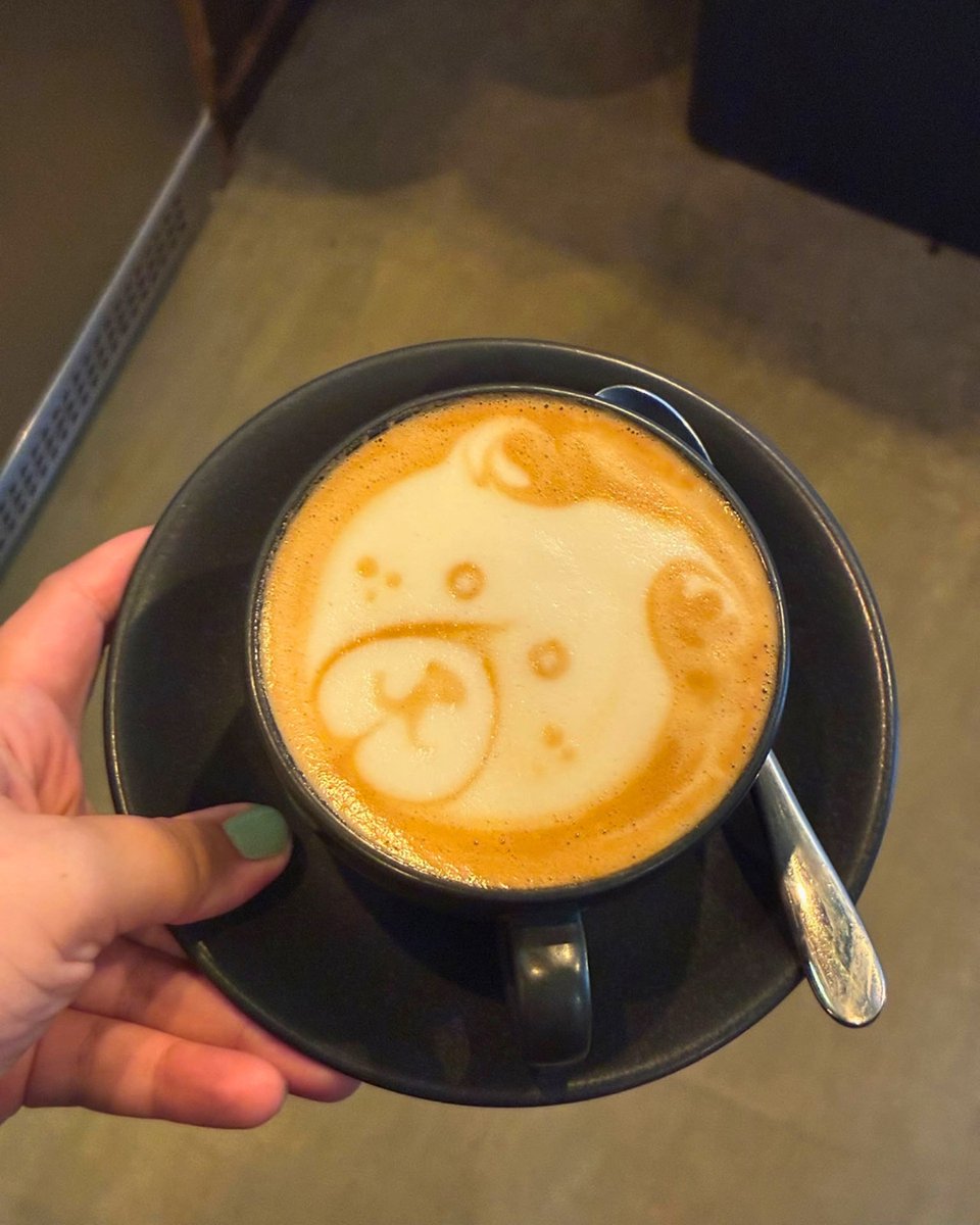 ProjectCoffeeUK's tweet photo. #FlatWhiteFriday ! 🐻❤ https://t.co/2EQ0qcaZmd
