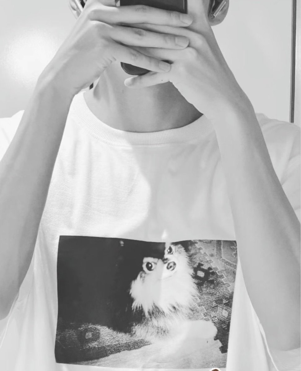 taeteluv_'s tweet photo. yeontan shirt 🥹 https://t.co/eiTxHHHwZH