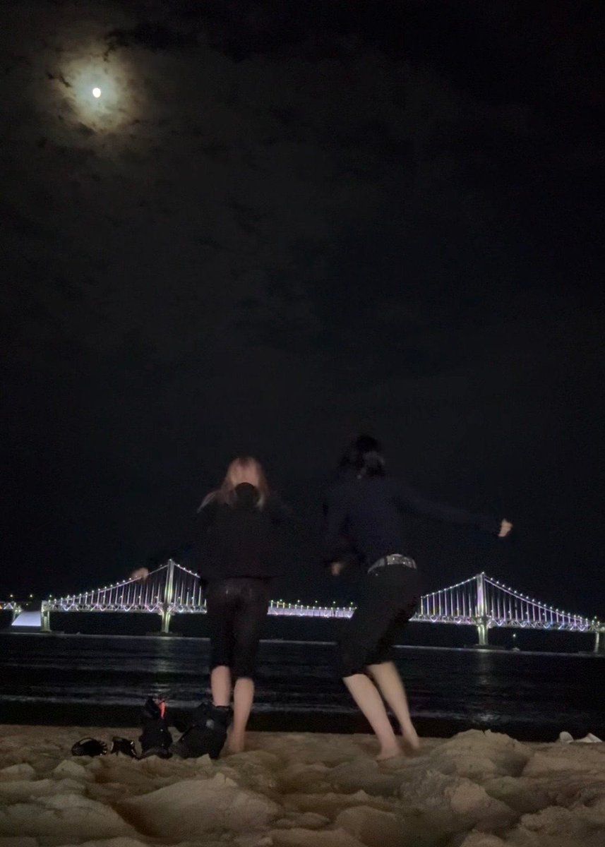 gkakdndp's tweet photo. 예슬이가 추석이라고 유이 데리고 부산 갓나 봐
ㅜㅅㅜ https://t.co/2fkhGBx5Oj