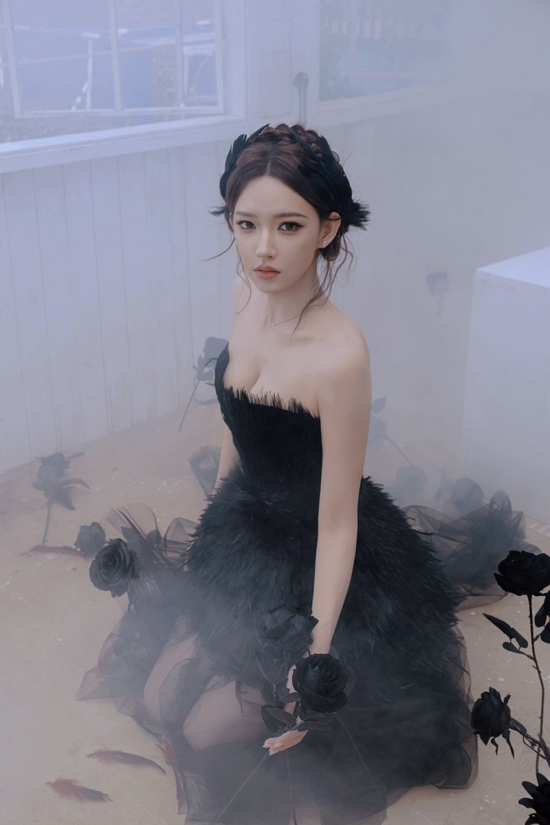 IvaIvazhuang's tweet photo. #ChengXiao #程潇 #성소 

more pictures😍 https://t.co/e1buurleWb