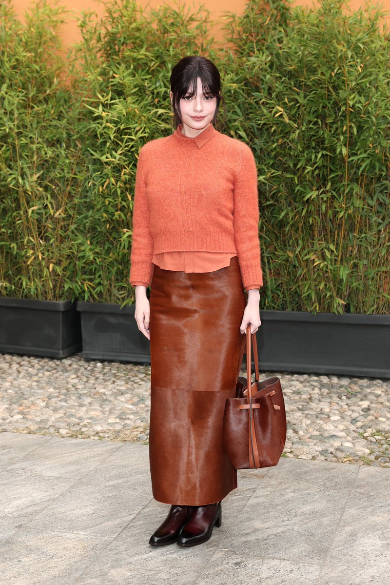 MaeNongB_TH's tweet photo. Tods BA BECKY🧡ELLE JANPAN

REBECCA AT TODS MFW26
#BeckyxTodsSS27 #milanfashionweek #tods
#beckysangels #BeckyArmstrong 
@Tods @AngelssBecky https://t.co/tRl378cqbw