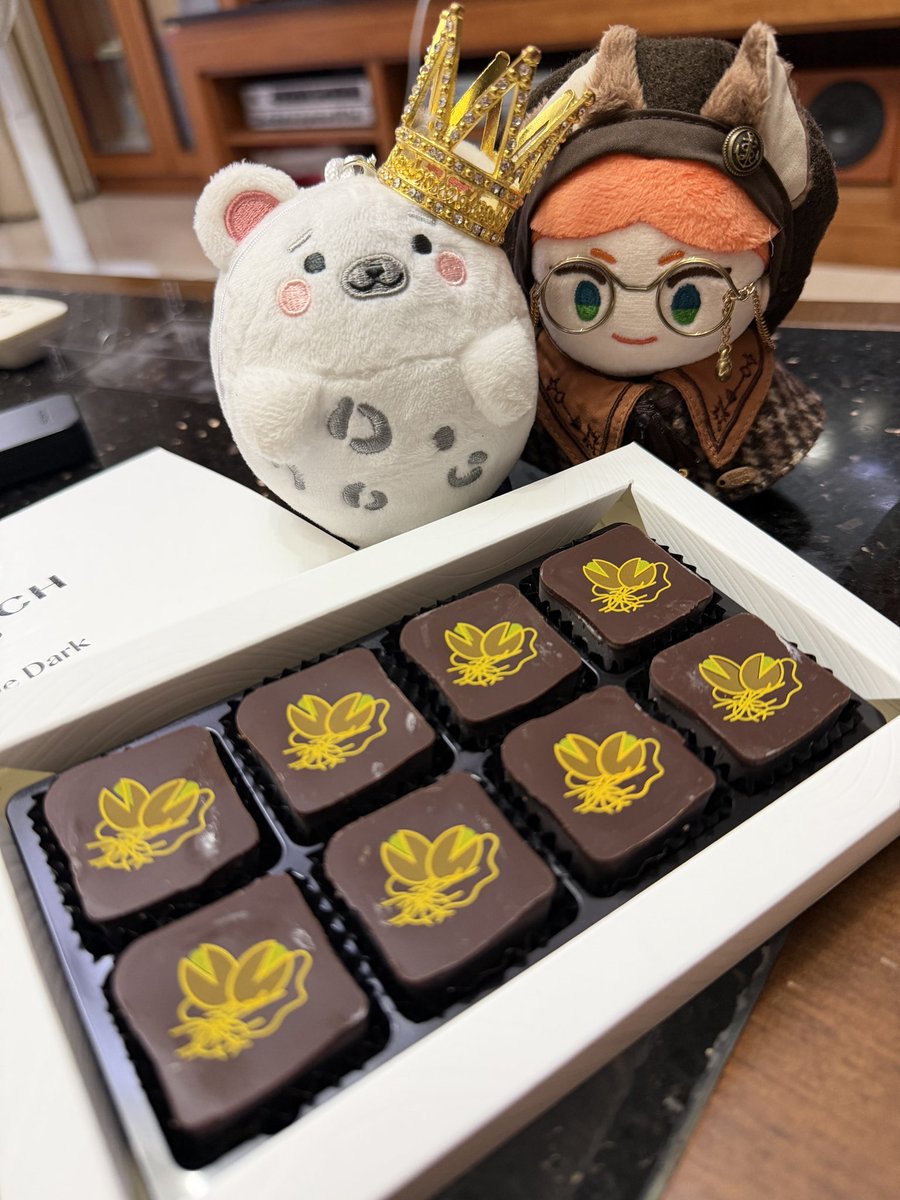 MeiBoaay's tweet photo. 中秋節快樂🥮
加入粉肝村後做了好多以前沒做過的事，希望能越來越好✨ https://t.co/TOqHY08Rfi