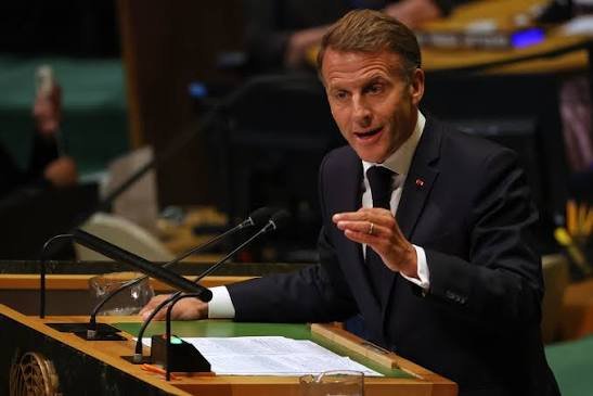 NexaWire's tweet photo. 🇫🇷🇸🇦 France to deploy troops to Saudi Arabia: 
President Emmanuel Macron said France will send troops and defence systems to help protect Yanbu and the Red Sea energy route. 
#France #SaudiArabia #RedSea https://t.co/bnKyZyyZCx