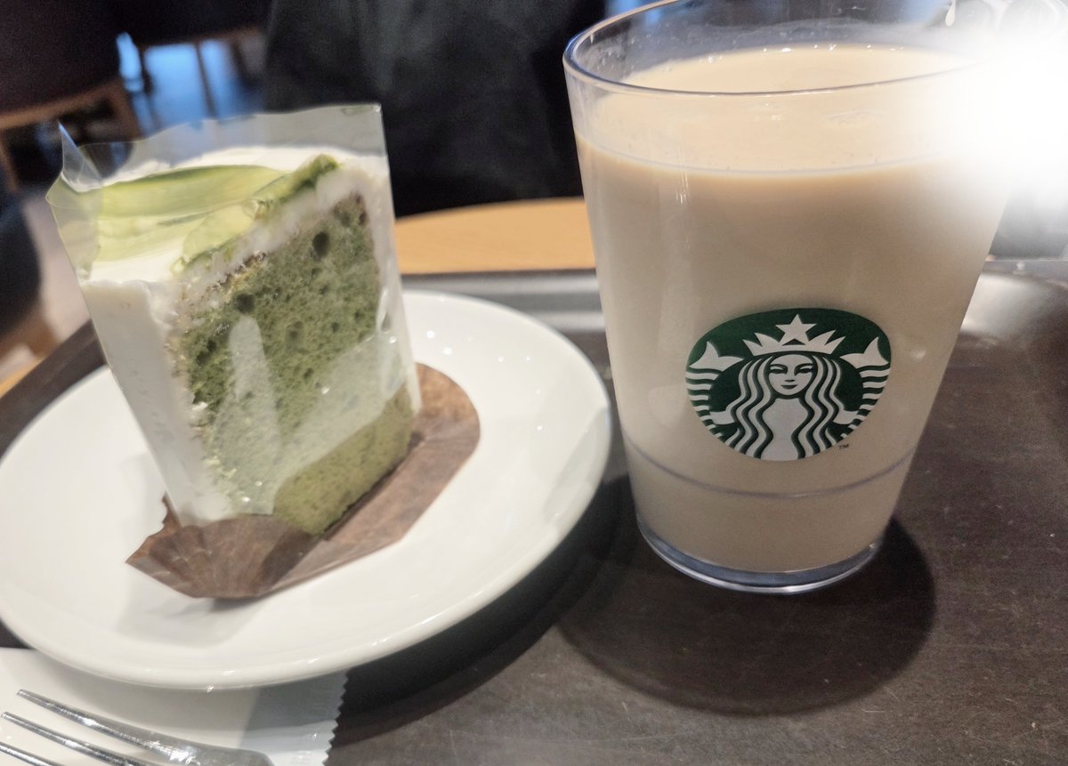 Babuchdx's tweet photo. スタバおいしかった♪
やっと飲めた.♡ ݁݁. ˖ https://t.co/0NXlPlpoXh