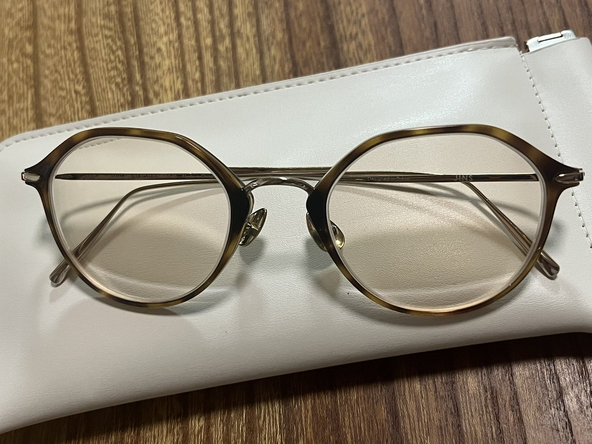 garnet_FF14's tweet photo. 新相棒メガネ完成👓 https://t.co/pVR6TYYpLS