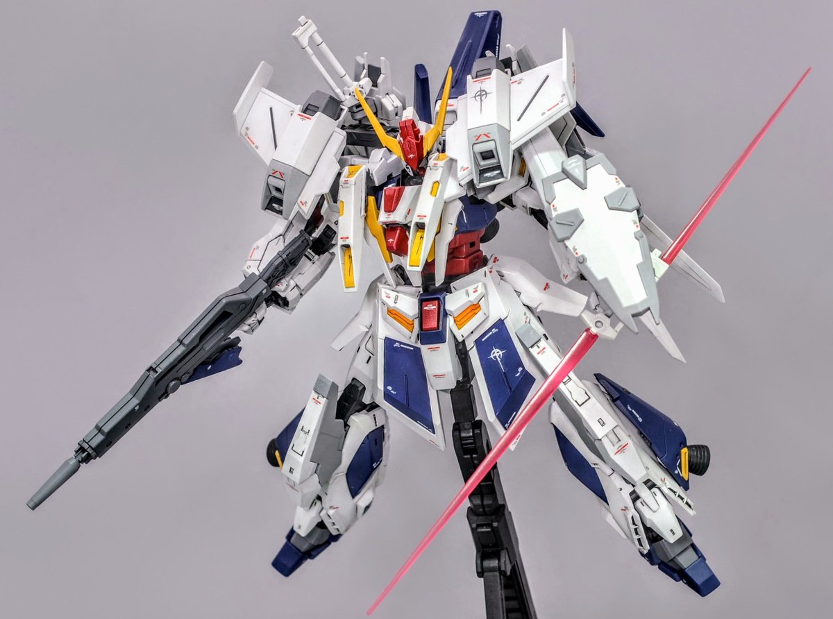 O15RXnhQL8nvfYW's tweet photo. 【ミクスィード（MiXied）・ガンダム】
完成しました！

HGやMGの色々なキットをミキシングしてクスィーのシルエットを再現してみました
※HGクスィーは未使用です

コクピット開閉や高速飛行形態への変形も可能です
#ガンプラ
#閃光のハサウェイ
設定や解説など続きもどうぞ！↓ https://t.co/r5OVPcAj7J