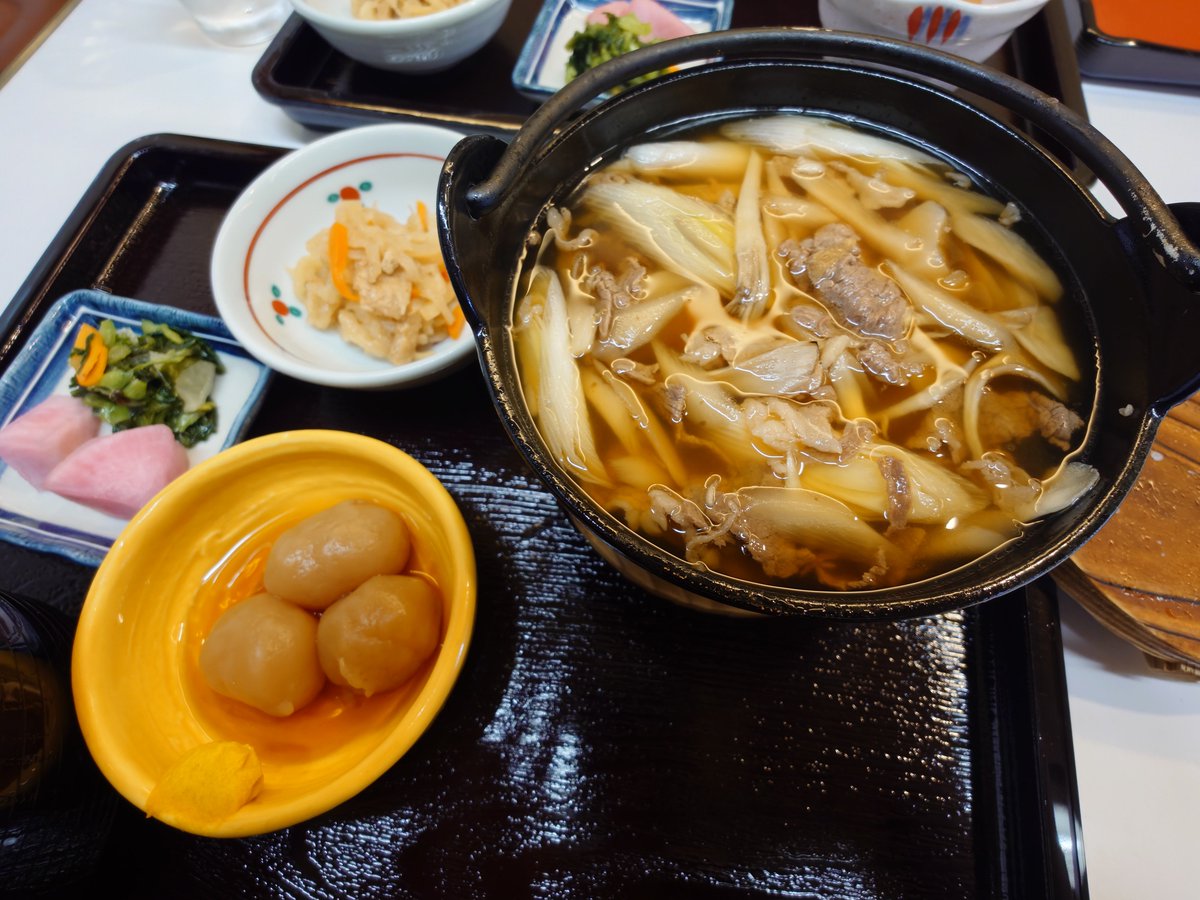 KH1K0's tweet photo. 着いてしまった、芋煮美味しかったよ… https://t.co/RHL1mIrLqA