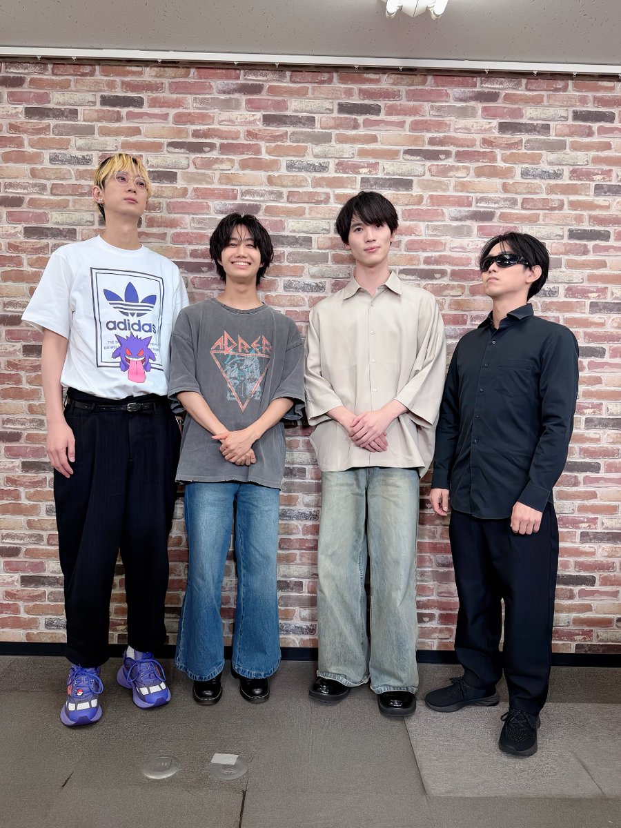 santaku_3taku's tweet photo. さんたく 9月回、まもなくスタート！
本日の皆さんです。

https://t.co/owg8X9vVSH https://t.co/brLJLYDgiP