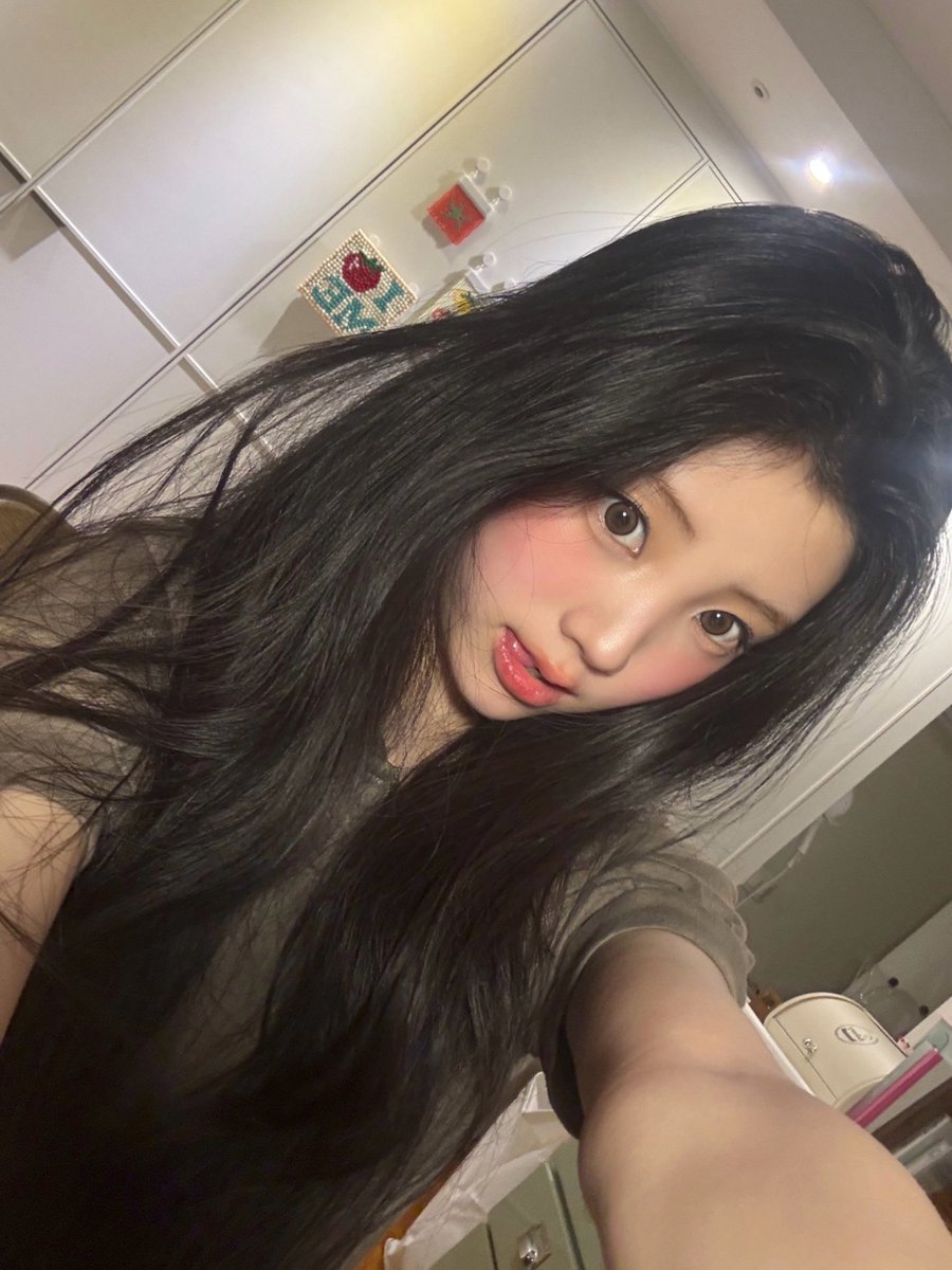WONHEElul's tweet photo. met malam semuaaaa https://t.co/BqXbMznYrR