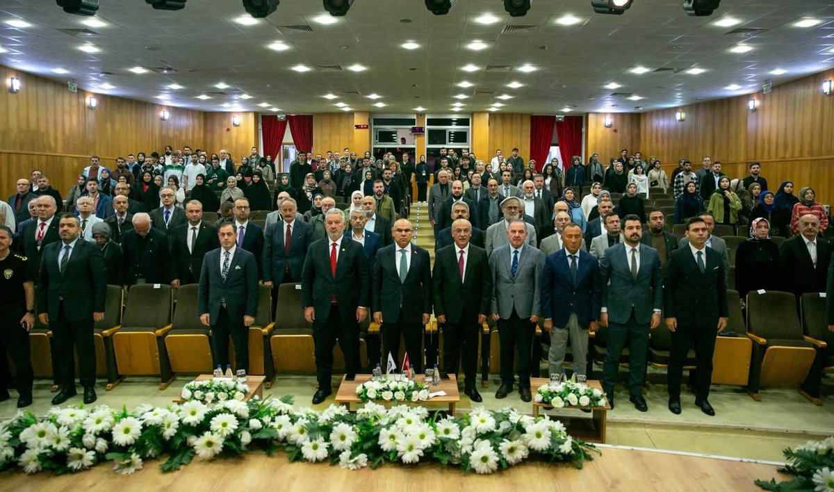 pirazizmem's tweet photo. Karadeniz' de FÜTÜVVET VE AHİLİK SEMPOZYUMU/ŞÛRASI-II: ŞEYH İDRİS Programı Gerceklestirildi https://t.co/mkuvIddKd1
