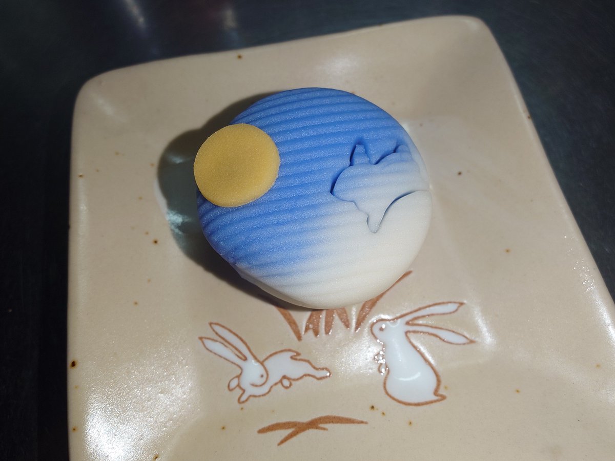 yukari_white's tweet photo. 🐇🐇🌕🐇⸒⸒ https://t.co/lwRfB2jwAj