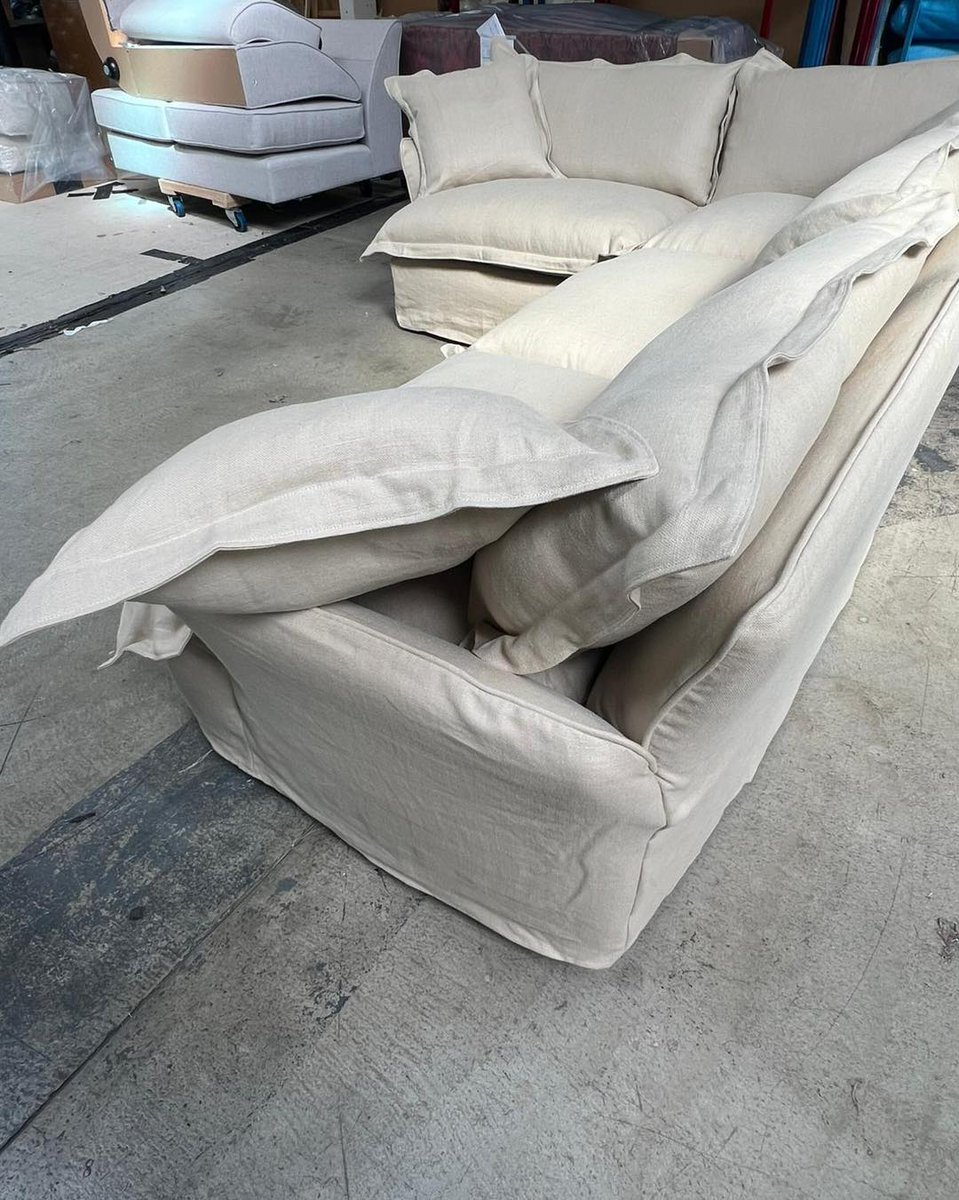 MerissaCrofton's tweet photo. Showroom sale: We’re making room for new stock, with great deals on floor models and free local delivery. Drop in and grab a bargain before they’re gone. https://t.co/IwkKJlb7zq