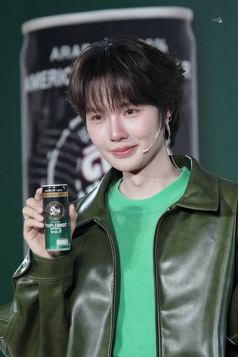 KengNampingLand's tweet photo. ป้ารักปิง🤍

NP WITH D7 PREMIUM #D7TasteOfPremiumXNamping
#nampingster https://t.co/GKR6lSqvPo