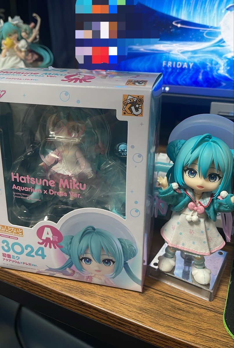 rays_bolzzz's tweet photo. A prize get 🪼
 Hahahaha 
I had to transfer heads, next up Lawson Miku nendoroid https://t.co/cX259s9rFS