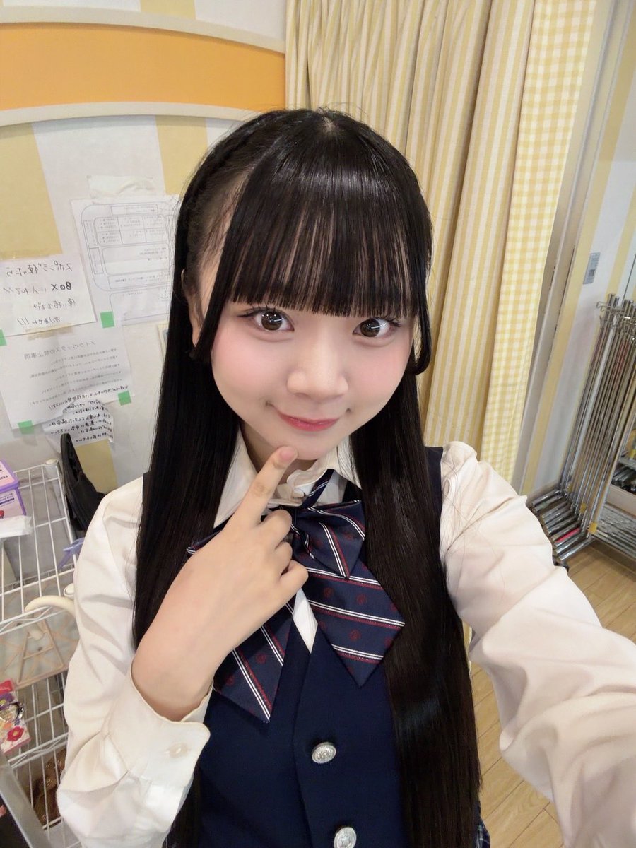 SKE48_13kisei_'s tweet photo. #のんたん こと #佐々木希美 です❤️💛🩷

 #可能性こそが未来 公演ありがとうございました！
今月最後でしたー🎶
ウインクキラー狙われましたか？(^_-)-☆

りさにゃおつかれさま🎀

 #SKE48 https://t.co/HCXQiFaxgW