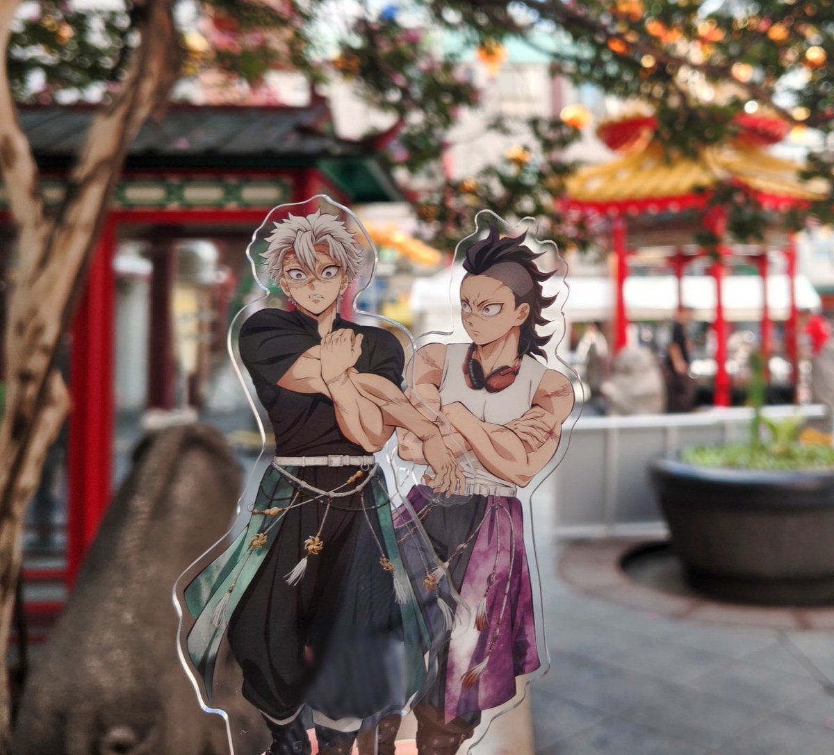 cameidea's tweet photo. 広場と兄弟🤭 https://t.co/h8qLgnasPv