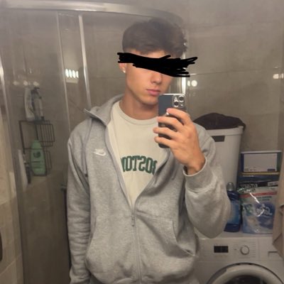 PanKamilos's tweet photo. #NoweProfilowe https://t.co/eat57ABRE0