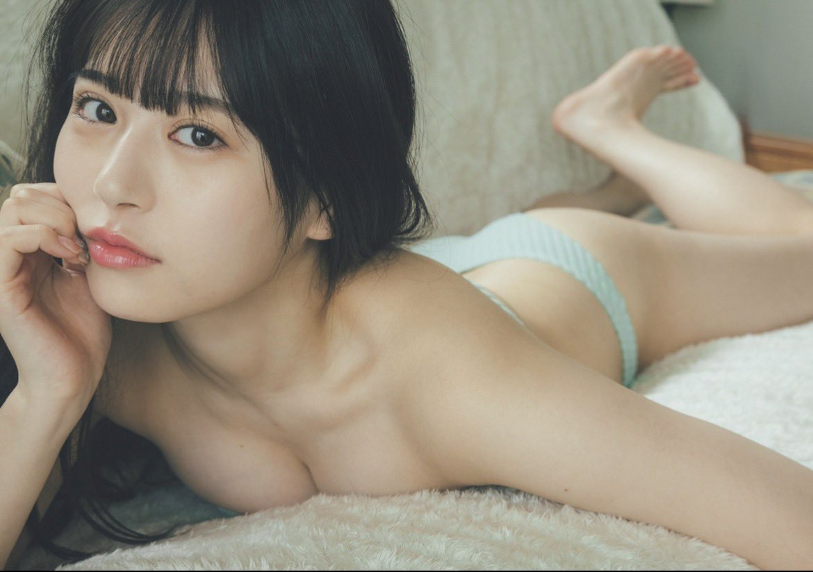 maicheck365's tweet photo. 月足天音の美貌はレベルが違う https://t.co/yBiC3NusMX