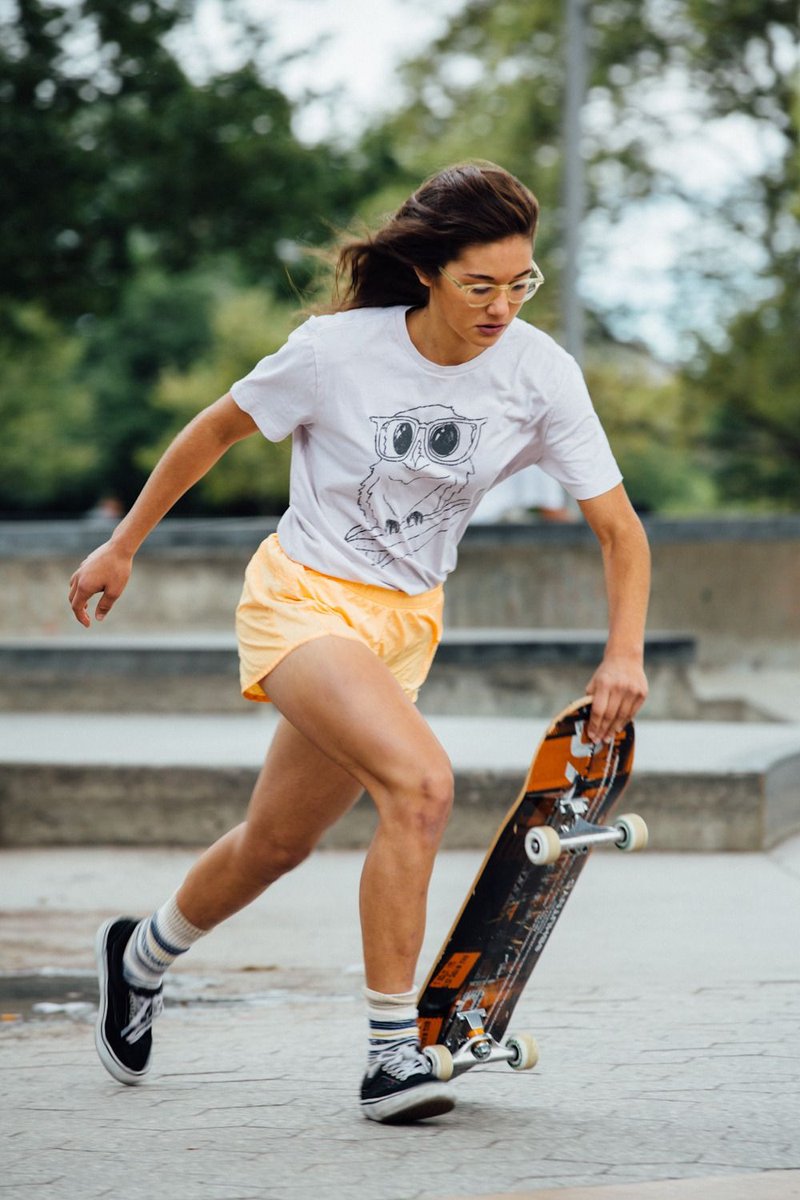 ChristianC9l's tweet photo. 想問美甲師們
會一直為了其中一個客人買色膠嗎？
還是請她挑店內有的就好呢？
美甲的東西真的買不完😭 很多買一次就沒用到了… https://t.co/xWK0je1U9I