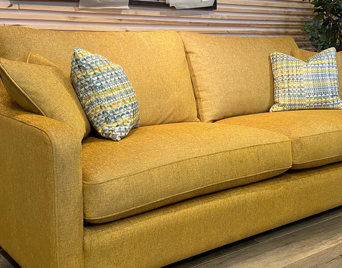 MerissaCrofton's tweet photo. A welcome distraction: meet the Limehouse from our core collection. Superb comfort, elegant sloped arms and clean lines, upholstered in Kobe’s stain-resistant FibreGuard Nickel fabric. Thank you to all key workers keeping us safe. Stay safe. https://t.co/Gvu5O3BX0G