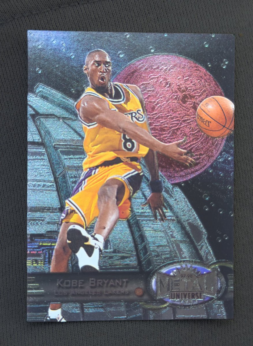 DukesCardVault's tweet photo. @CardPurchaser Sent 20 last week debating submitting  along with some other modern LeBron curry and Shai https://t.co/I2qOsfgTGX