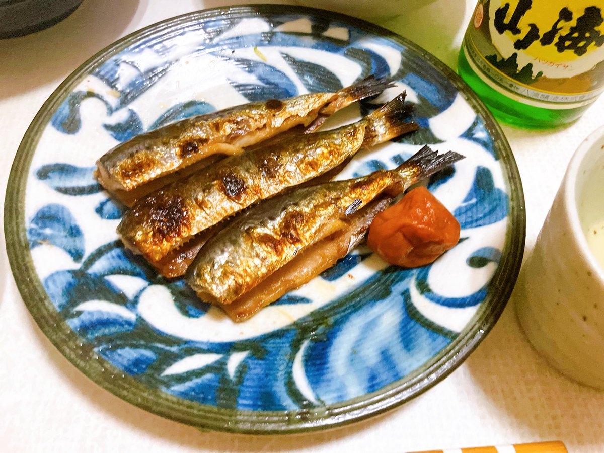DvoqkTxLO76pf4z's tweet photo. おつまみさまです😄

鰯の西京味噌漬焼🐟
揚げ茄子🍆
浄法寺ほうれん草のお浸し🥬
お赤飯😙

🍶♡🍶♡乾杯♪です！😍

#料理好きな人と繋がりたい
#鮭カスだけどかまってください(*´艸`) https://t.co/yZzhto4O0R