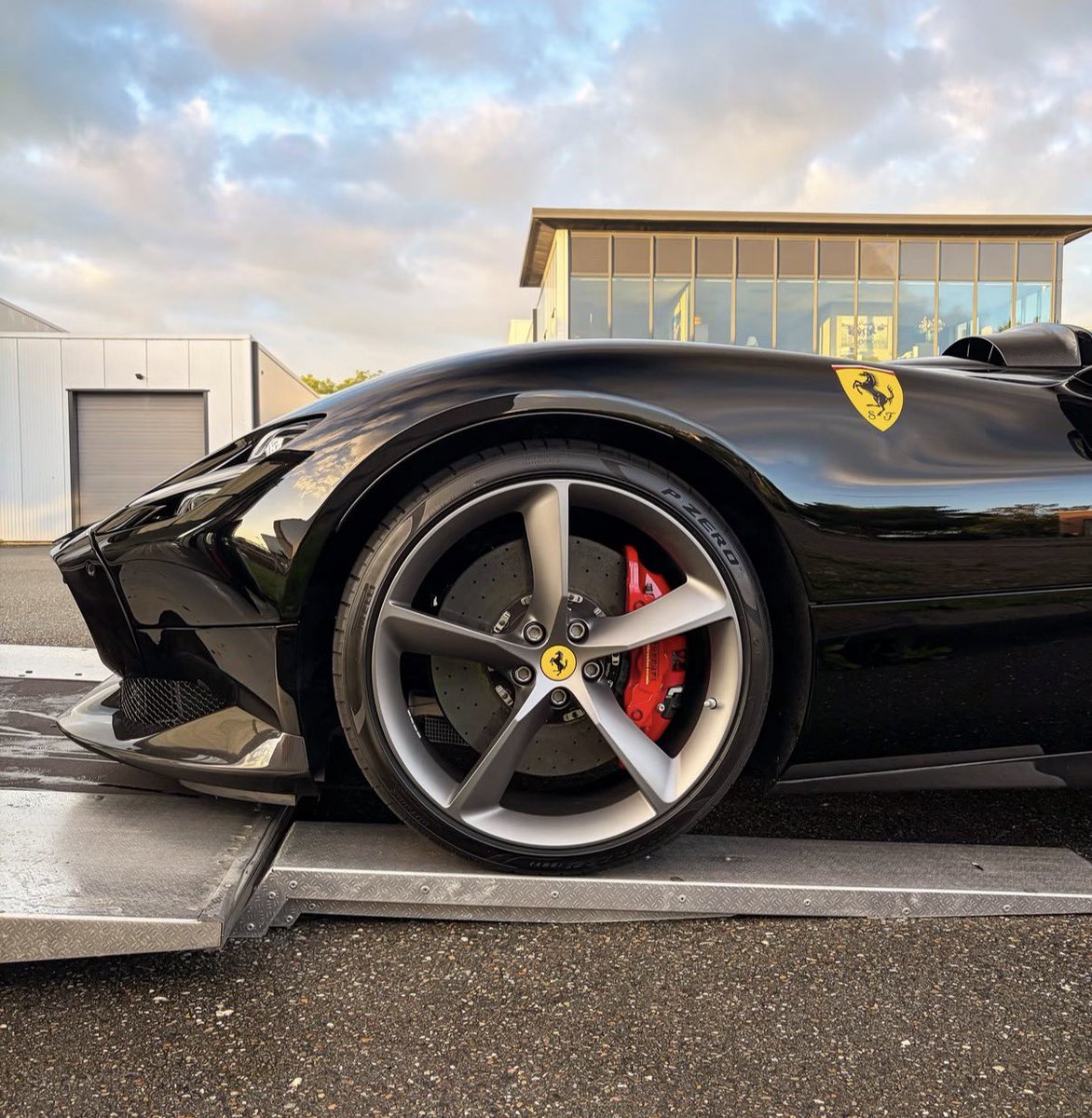 carpxrnpicx's tweet photo. Ferrari Monza SP2 https://t.co/5pGMQRuCCD