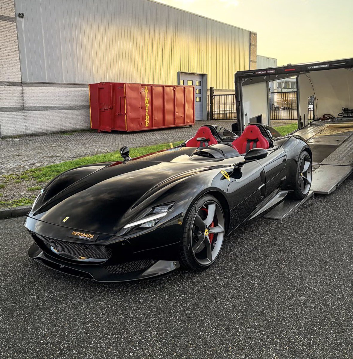 carpxrnpicx's tweet photo. Ferrari Monza SP2 https://t.co/5pGMQRuCCD