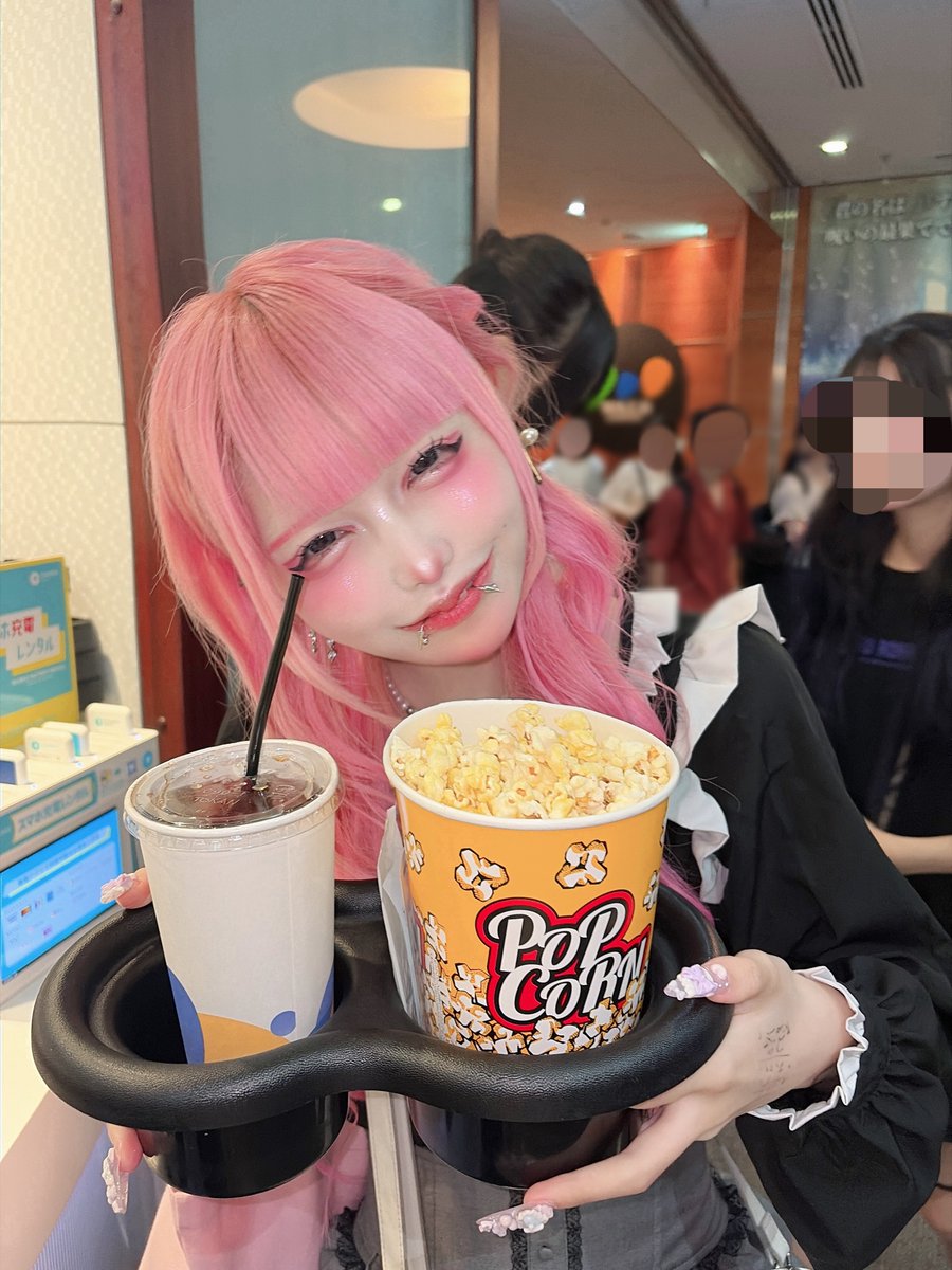 uin2218's tweet photo. いっぱい笑っていっぱい食べます❕🌟 https://t.co/tcthDkBLeO