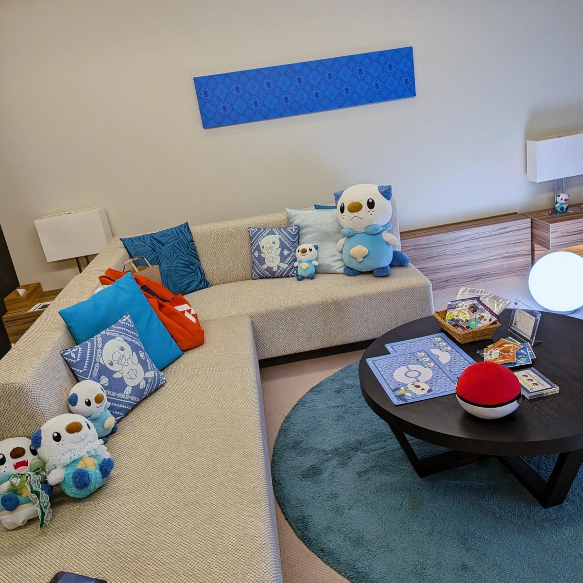 NW704HSJ1202's tweet photo. 昨日から一泊で三重に娘のポケ活を一緒に楽しんできた
ホテルも素敵だし私もすごく楽しかった！
よく歩いてへとへとだ笑
#ポケ活 #鳥羽国際ホテル
#鳥羽水族館 https://t.co/2lHeeYPDqX