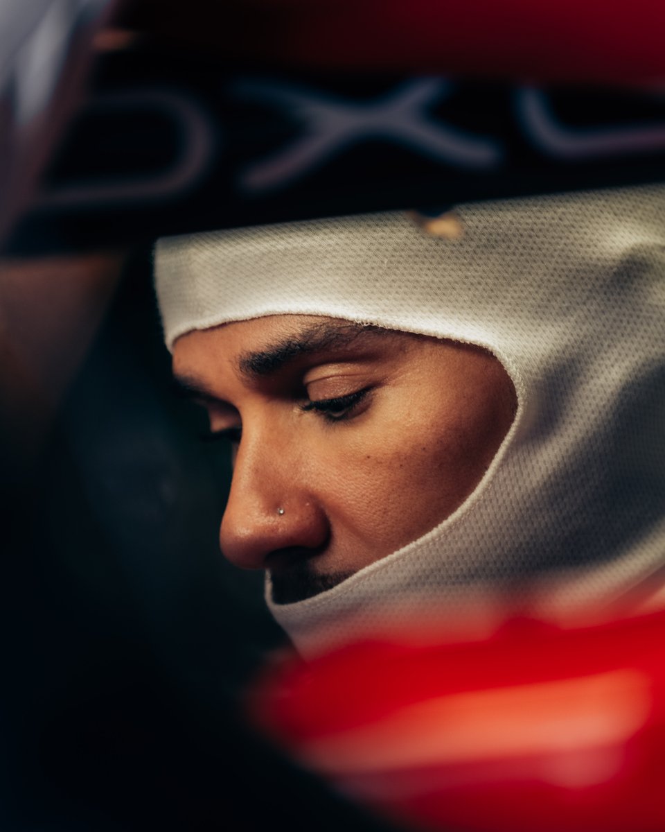 ShellMotorsport's tweet photo. Bak-u to action for @scuderiaferrari ! 😮‍💨

Azerbaijan's spectacular streets provide plenty of overtaking
opportunities for a weekend that never fails to disappoint! 🇦🇿

Can't wait to be there to provide the team's Shell V-Power Fuel and
Shell Helix Ultra Oil ���

#ShellMotorsport #ScuderiaFerrariHP