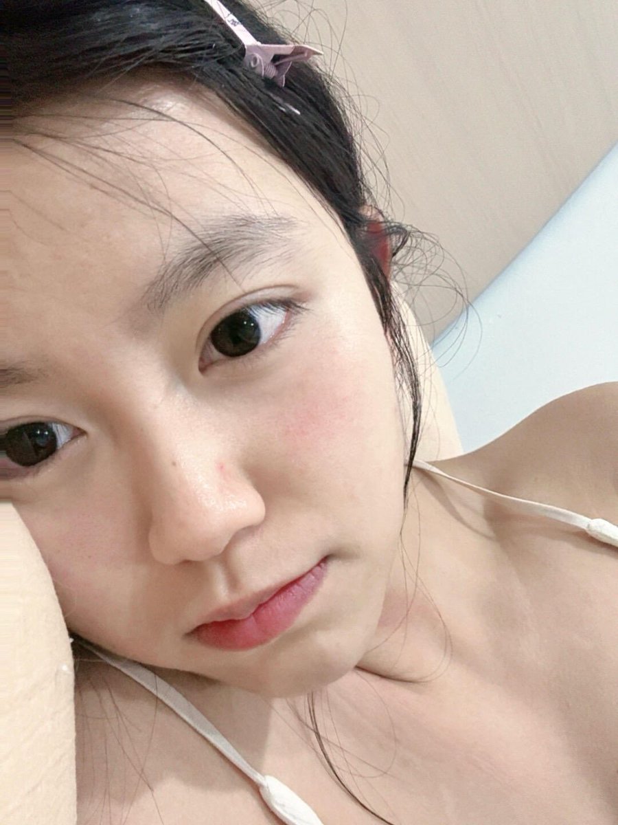 SFracini's tweet photo. 再强调一次：我不要🚪！真不要！想看什么痛快点告诉我，我看到立马发.就是手发酸发不完而已 不需要你们打钱支持我
1：看福
2：看🐻 https://t.co/efpBCznoto