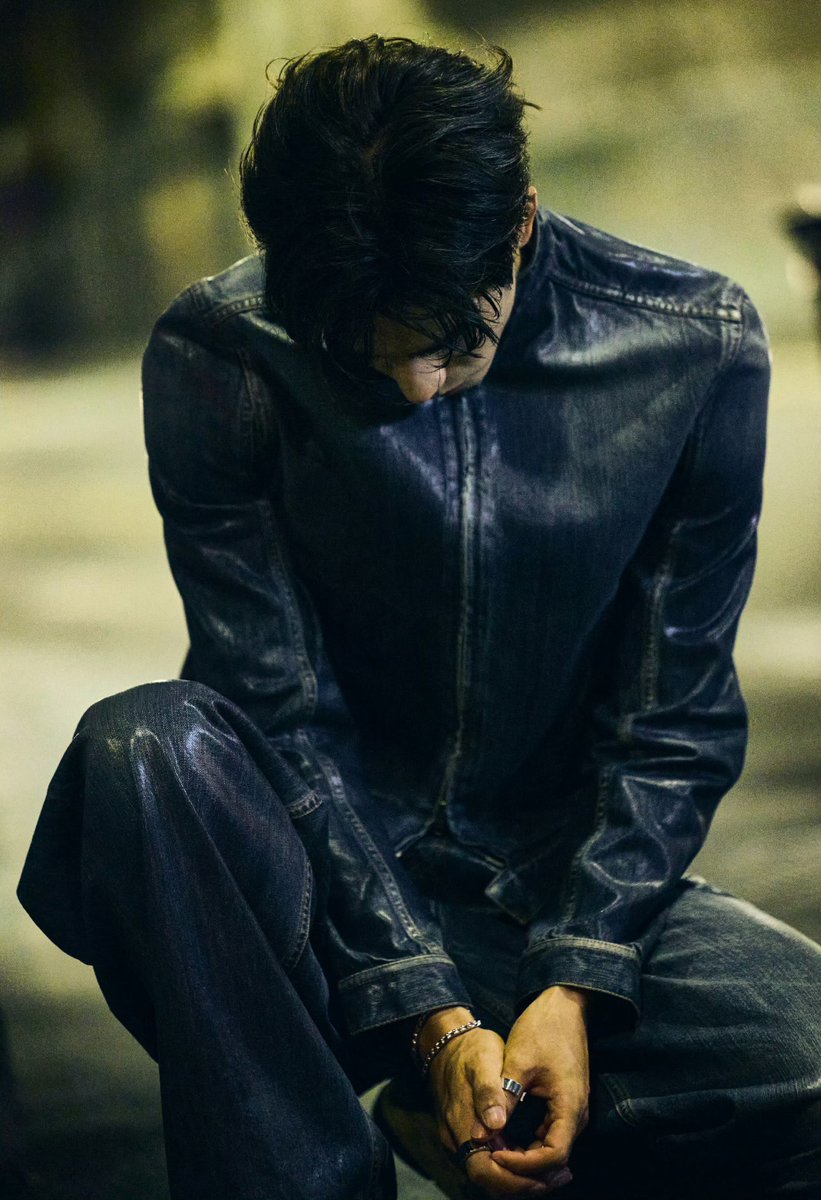 ywfmood's tweet photo. 저는이구도가참마음에드네요........ https://t.co/M67BZd1czO
