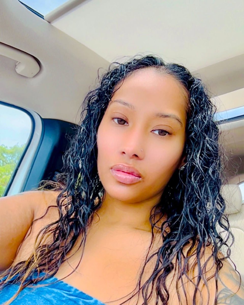 CameronFar6iz's tweet photo. I’m sorry, but I’m not into these modern, emotionless relationships. I want mutual devotion, daily conversations, quality time, dates, playful moments, sweet messages, good morning and good night texts, and a love that keeps choosing us. https://t.co/R7m5rbz8QN