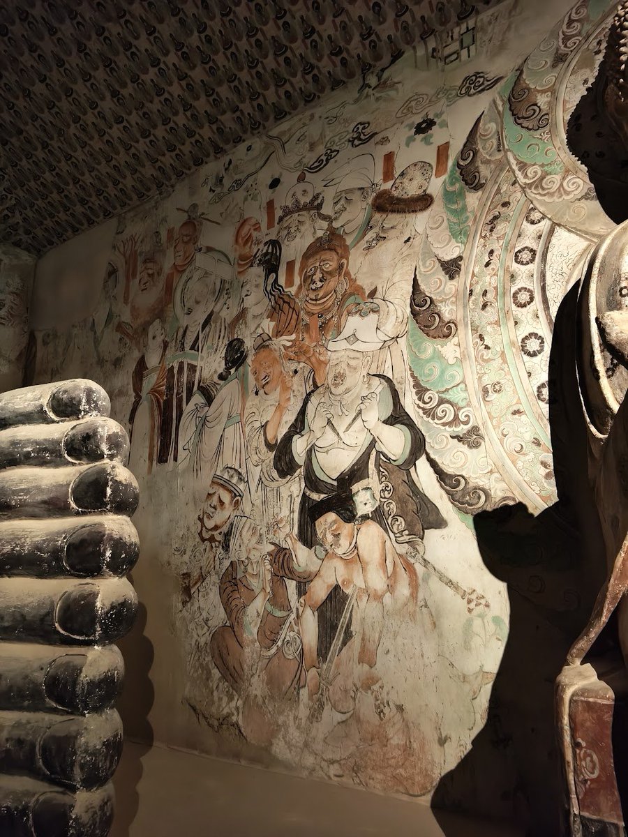 teulu_dewr's tweet photo. the Dunhuang exhibition at Asian Civilisations Museum https://t.co/io4D2T9OxU