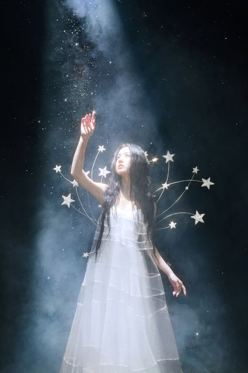 forshangen's tweet photo. 📸 260925 ✧ Bao Shangen Studio Update 

🌕  𝓑𝓪𝓸’𝓼 𝓼𝓱𝓪𝓻𝓮

⊹ 🌘🌗🌖🌕 ⊹

The pure moon casts its radiance, mirroring its glow in the bright Milky Way. On this beautiful Mid-Autumn night, let us borrow the light of a myriad stars to admire the perfect, full moon together~  ​​​

#BaoShangen #包上恩