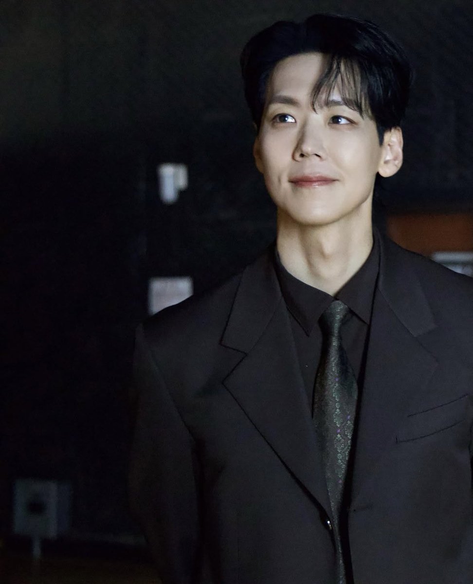 Da3ve_'s tweet photo. 본인 퍼컬에 맞는거 입으셨더니 휀걸들 얼굴로 기 ㅈㄴ살려주심 어떳해 https://t.co/YCmxMXadtQ