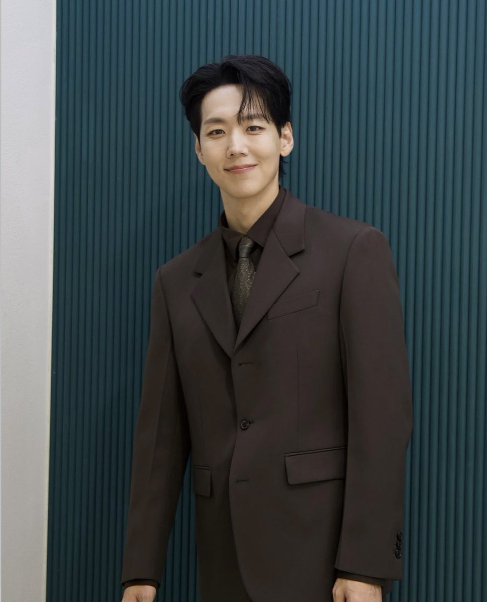 Da3ve_'s tweet photo. 본인 퍼컬에 맞는거 입으셨더니 휀걸들 얼굴로 기 ㅈㄴ살려주심 어떳해 https://t.co/YCmxMXadtQ