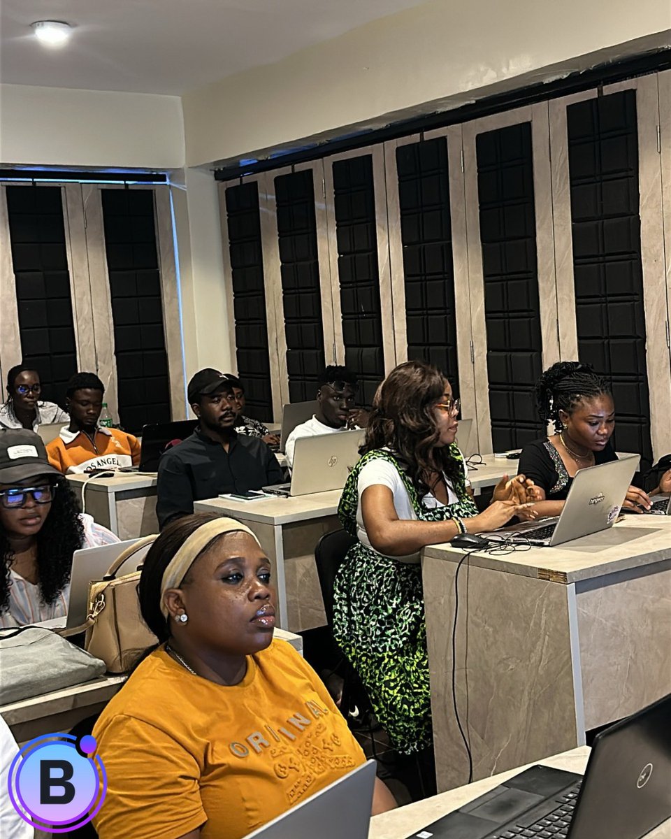bloomytechLtd's tweet photo. The end of another week at Bloomy 💜✨
Another week of learning, creating and growing. 🚀
Here’s to an even better one ahead! 🥂
#bloomytechnologies #fridaydump #explore #techschoolinlagos #classpictures https://t.co/cWDdJsya28