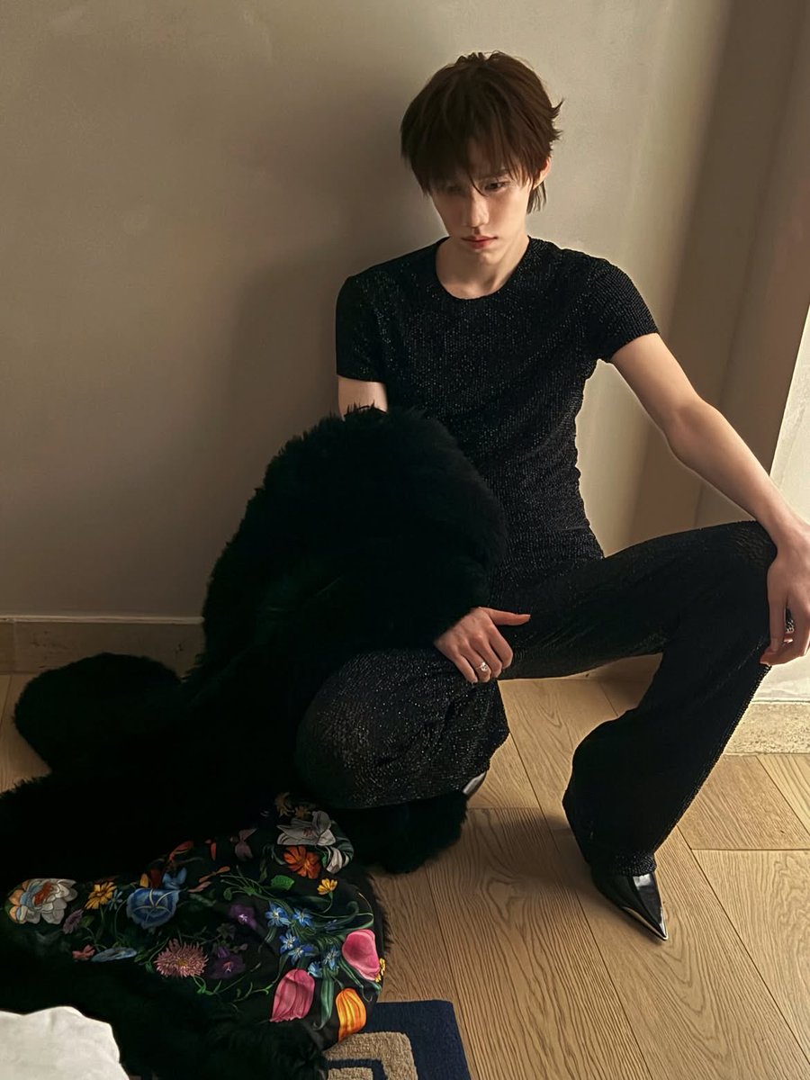 ppkritt_fc's tweet photo. PP KRIT Just Posted on Instagram 🤍  
Date: 25.09.2026   

Ready for @gucci #Gucci 
#GucciTheStoreShow
#PPKritt

🖇️ https://t.co/dE0OnaPoou

PP KRIT X GUCCI MFW26
#GUCCISS27xPPKRIT
#MFW @gucci @ppkritt https://t.co/Z2o4TIiACf