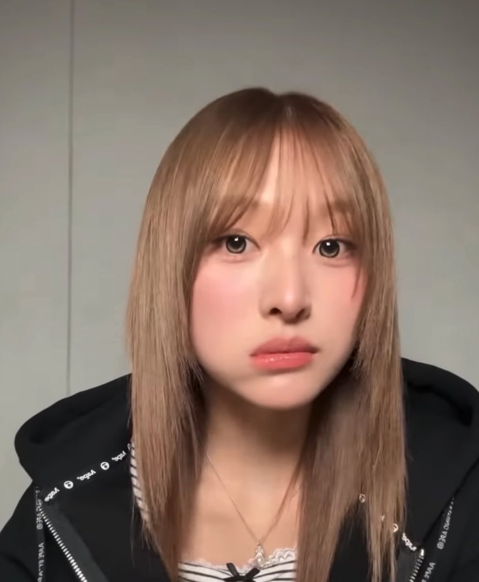 kaminamiSama's tweet photo. 바보고양이 사랑해 https://t.co/Of7nGKYdK9
