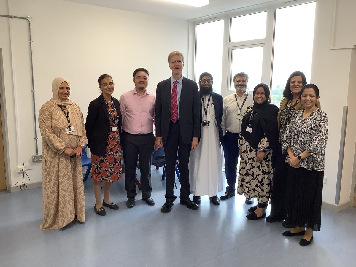 stephenctimms's tweet photo. This morning @PlashetSchool I met the Maths department which secured the 2026 PTI Bernice McCabe prize for leadership for “making significant strides in improving teaching and learning of maths as meaningful, engaging and accessible” https://t.co/VKH7jETd6p. Congratulations! https://t.co/xYZ8DJiSX8