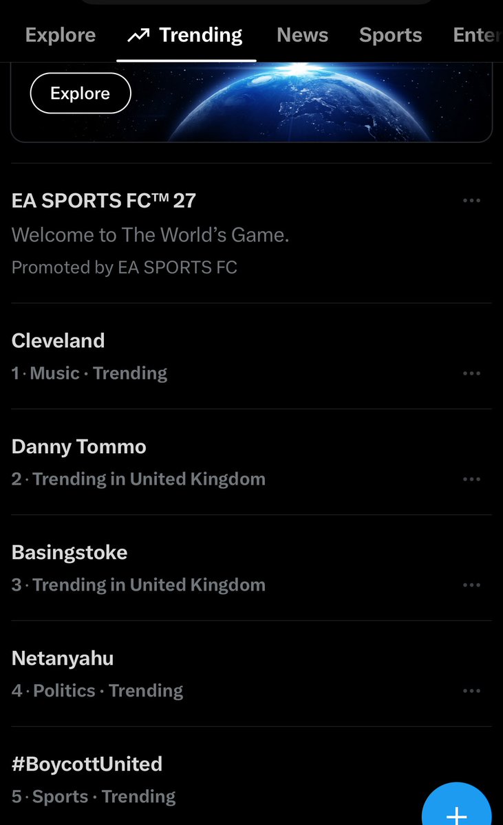 RedDevilsVibes's tweet photo. #BoycottUnited has dropped to number 5 in trending. We need to keep the pressure up. Keep tweeting.

#BoycottUnited #GLAZERSOUT #INEOSOUT #glazersandinoesout https://t.co/ehEfUjcM33