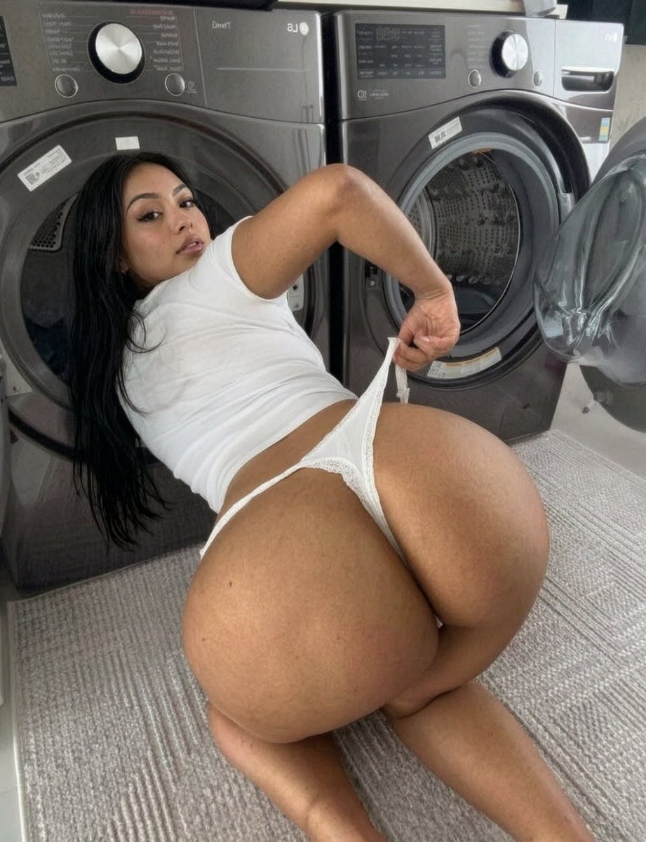 TRossmille94132's tweet photo. Tonight this is the only post.  For me I am so into Sexy Curvy Tan Latinas but if you aren't you might be wondering for sure what is the big deal.  I accidentally lost her name and where in X I found her photo, please help me and let me know if you can tell me where or Baby if you are there please send me a message.  Isn't she breathtaking??