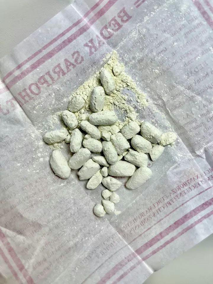 noirwishlist's tweet photo. ADA YANG MASIH PAKE RESEP LAMA INI GA GUYS?! 😭😭

emg bukan produk mahal, bukan treatment aneh² juga😭
cuma racikan warisan turun-temurun.
dipake rutin, warna kulit yg tadinya belang perlahan nyatu.
kulit keliatan lebih cerah dan sehat.
simpel, tapi hasilnya nyata bgt diaku😍✨ https://t.co/GpCoEOabJn