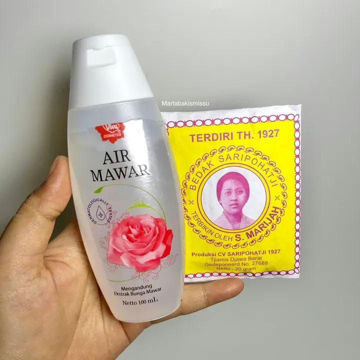 noirwishlist's tweet photo. ADA YANG MASIH PAKE RESEP LAMA INI GA GUYS?! 😭😭

emg bukan produk mahal, bukan treatment aneh² juga😭
cuma racikan warisan turun-temurun.
dipake rutin, warna kulit yg tadinya belang perlahan nyatu.
kulit keliatan lebih cerah dan sehat.
simpel, tapi hasilnya nyata bgt diaku😍✨ https://t.co/GpCoEOabJn