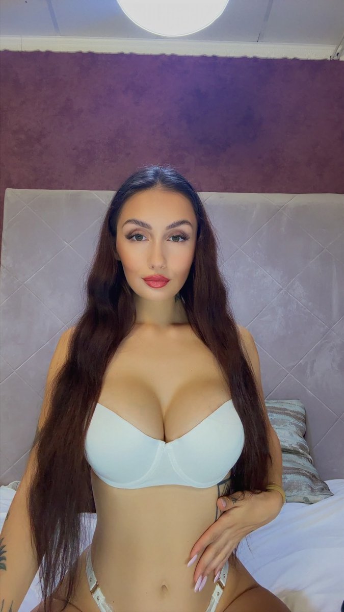 VictoriaVossX's tweet photo. Dressed in white… but my thoughts are anything but innocent 😈
👉https://t.co/imKaJA2M3W 🔥

@StreamateModels @StreamateEurope @realstreamate 

#streamate #toohottohandle #bigtits #seductive #realtemptation https://t.co/B6ItRCy9im