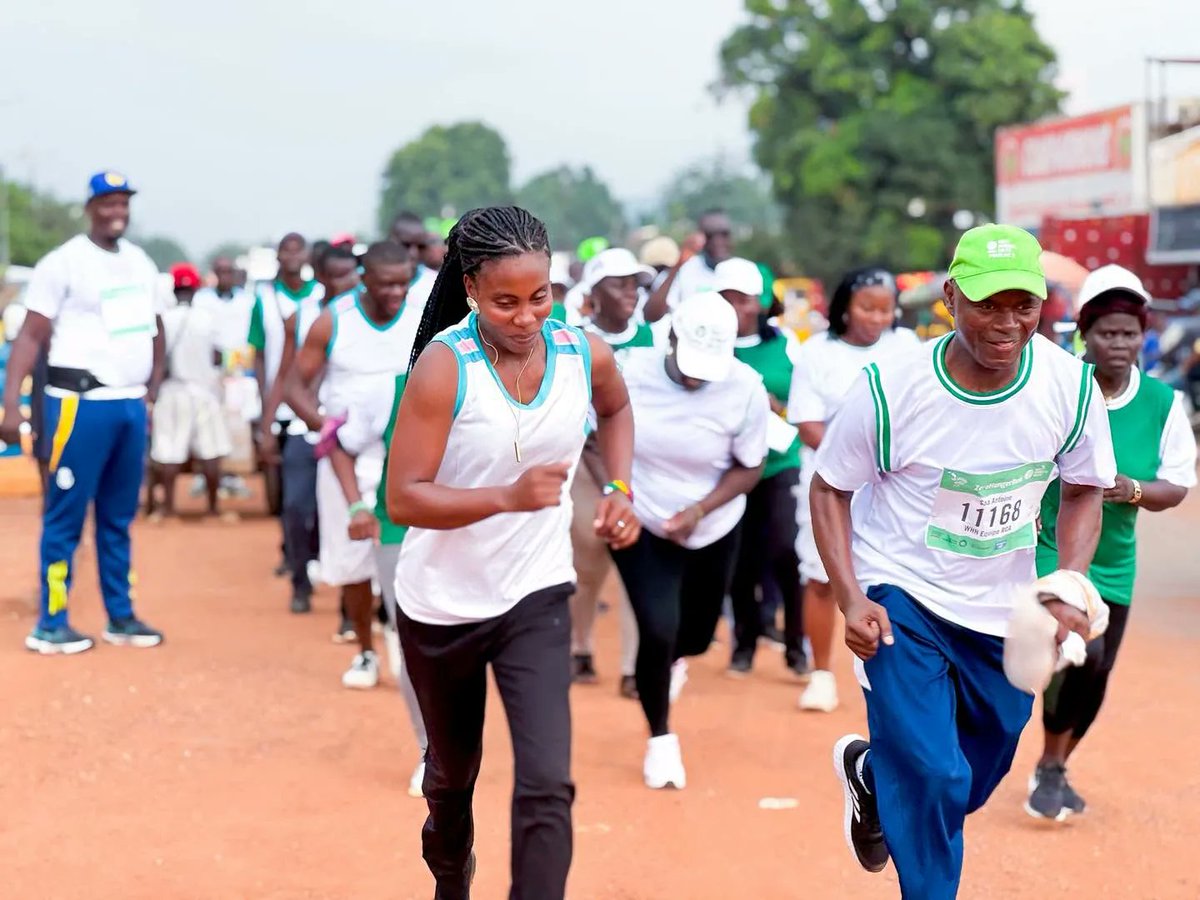mwarumba's tweet photo. 🏃🏾‍♀️🏃🏾‍♂️ Running together for a world without hunger!

This week, @Welthungerhilfe  CAR brought the #ZeroHungerRun2026 to Bangui for its 2nd edition in the Central African Republic, alongside the 10th edition in Bonn.

WHH colleagues, international partners and national organizations joined around one shared message: ending hunger requires collective action.

More than a run, it was a moment of solidarity, partnership and shared commitment.

Great to see colleagues from @Concern Worldwide, @Tearfund , @apsud25 , Echelle, INA and others joining us. Looking forward to an even bigger edition in 2027!

#Welthungerhilfe #ZeroHungerRun #ZeroHunger #Bangui #CAR #Partnerships #Solidarity @OCHA_CAR @UN_CAR