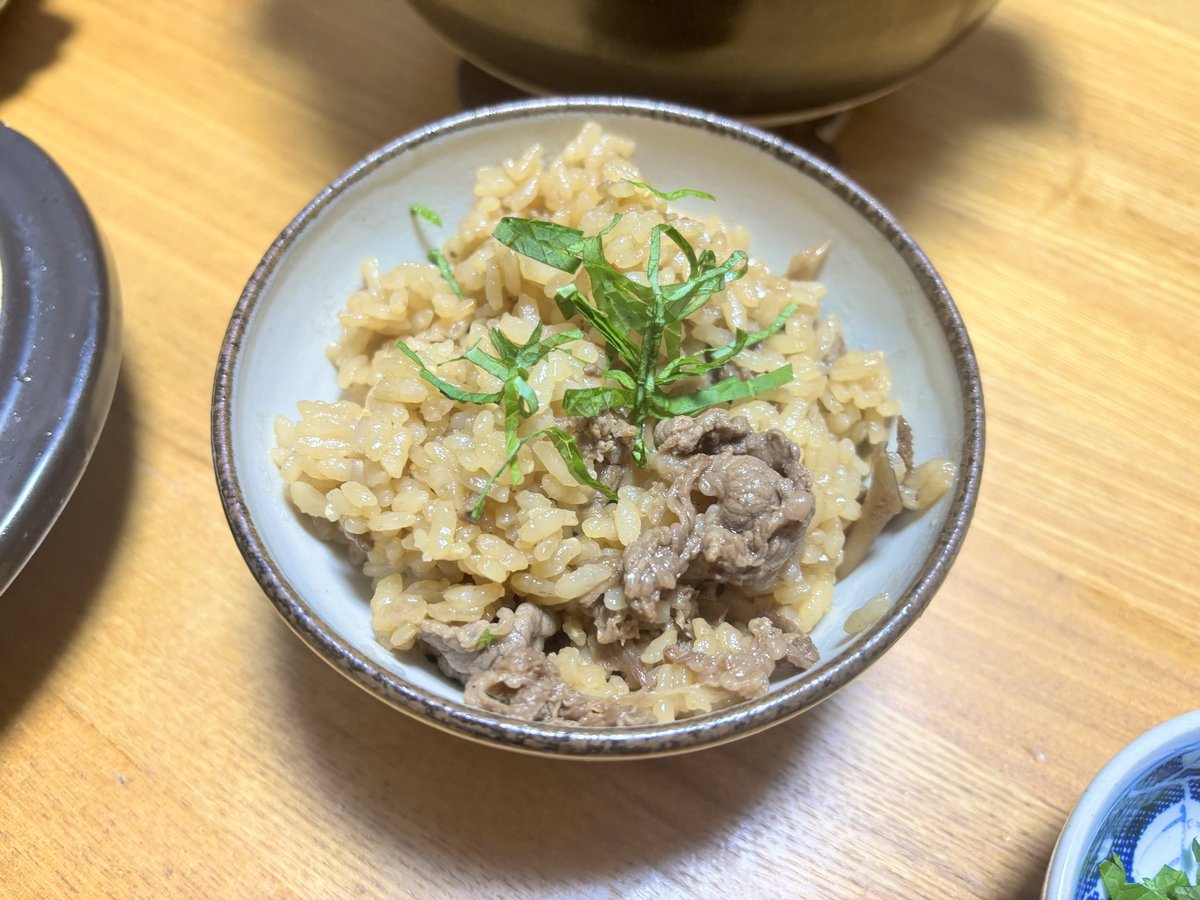 rebmucucon's tweet photo. 地元のお肉でおうちごはん🍚 https://t.co/SyWZooVEA4